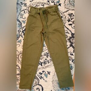 No Boundaries Paper bag Waist Belt Olive Green Womens Pants Sz 11 High Waisted